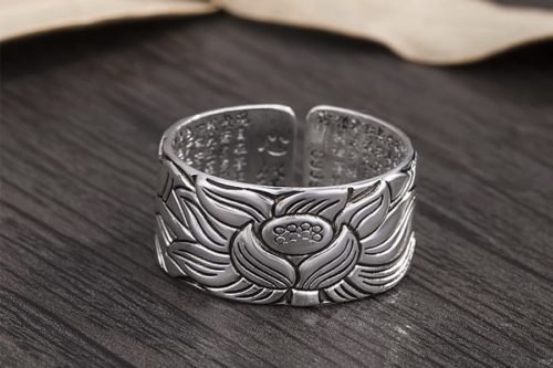 bague lotus