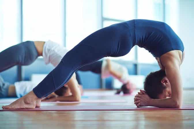 Lire la suite à propos de l’article Hatha-yoga : tout savoir sur le Hatha-yoga et ses principes